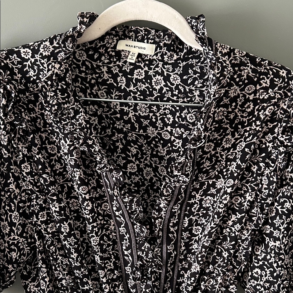 Max Studio Black and White Patterned Midi Dress Size Medium - Picture 4 of 7